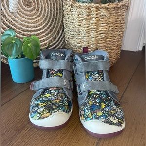 Plae Max ✨Art of PLAE limited colab with Oliver Black